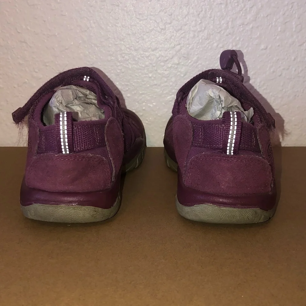 KEEN FOOTWEAR Sandals Girls Size 2 Purple Gray Washable Hiking Water Shoes